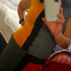 Very cute/sexy fall or winter dress. Wear with tall boots bare legged or flats.